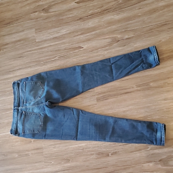 Banana Republic Mid Rise Medium Wash Skinny Jean Size 26/2 - Picture 2 of 8